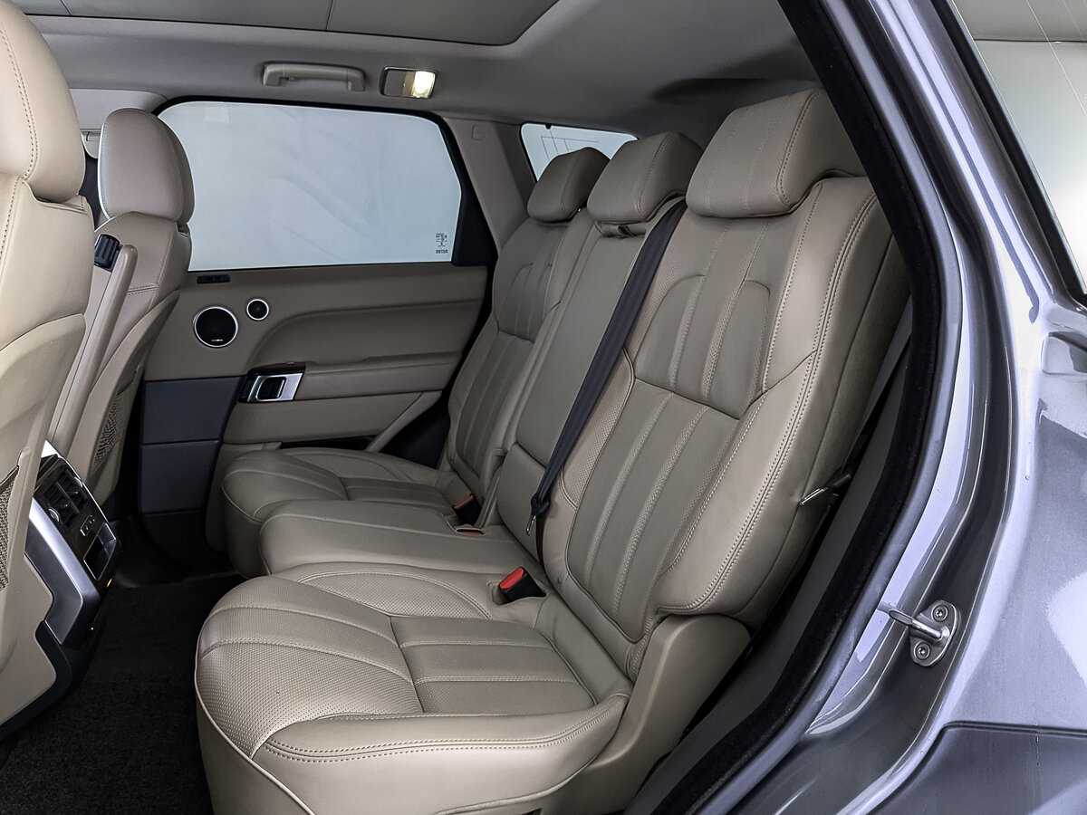 Купить Land Rover Range Rover Sport с пробегом. Фото: #11