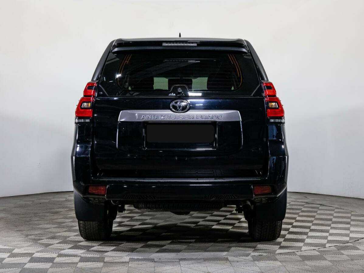 Купить Toyota Land Cruiser Prado с пробегом. Фото: #4