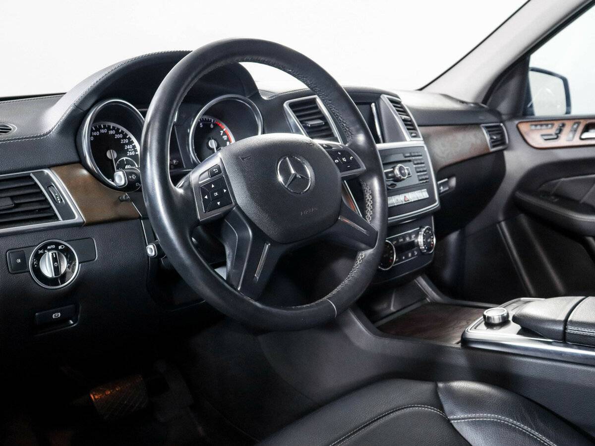 Купить Mercedes-Benz GL-Класс с пробегом. Фото: #12