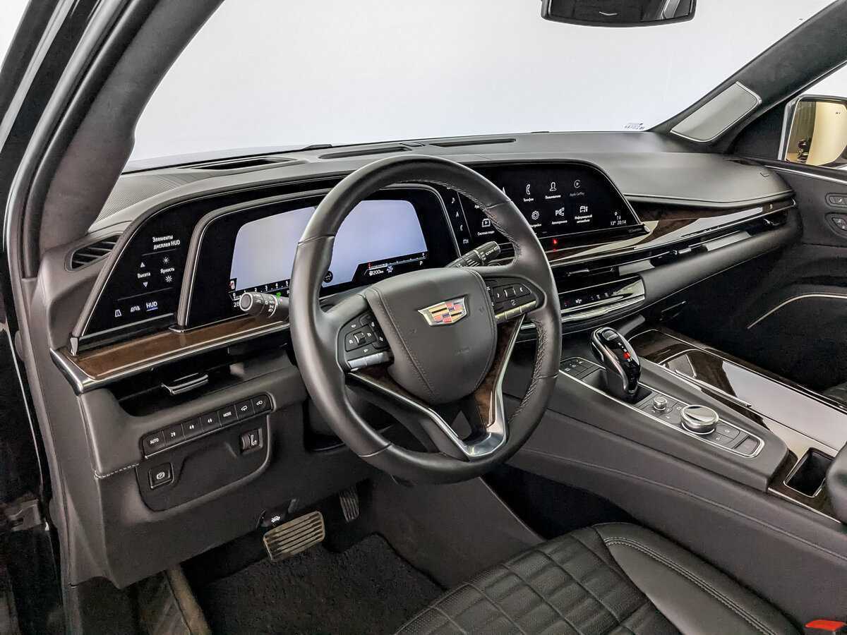 Купить Cadillac Escalade с пробегом. Фото: #15