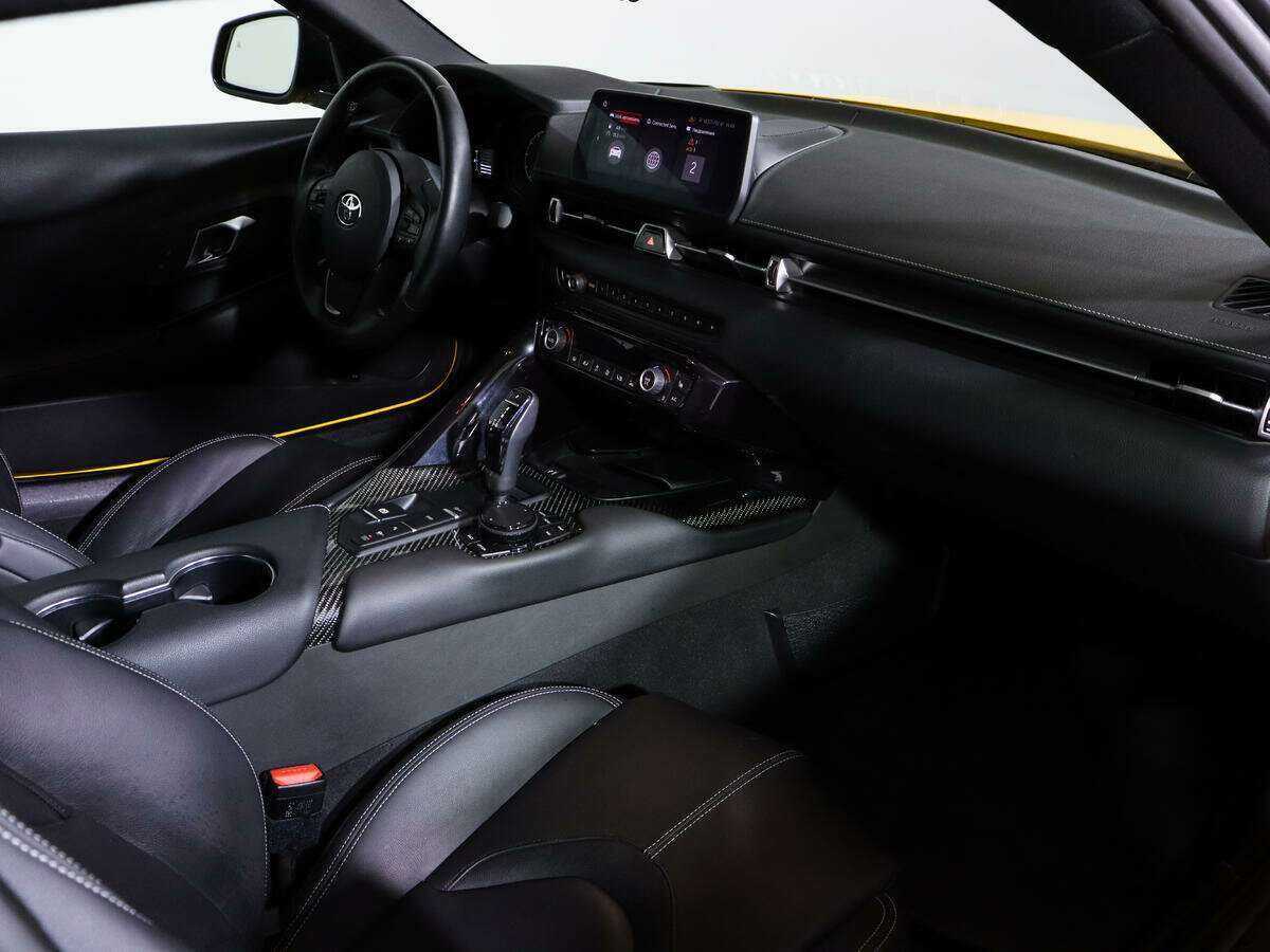 Купить Toyota Supra с пробегом. Фото: #8