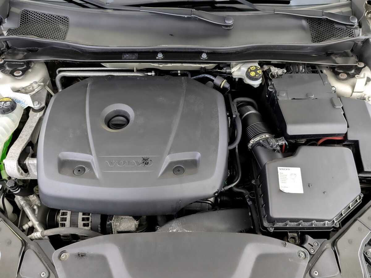 Купить Volvo V40 с пробегом. Фото: #8