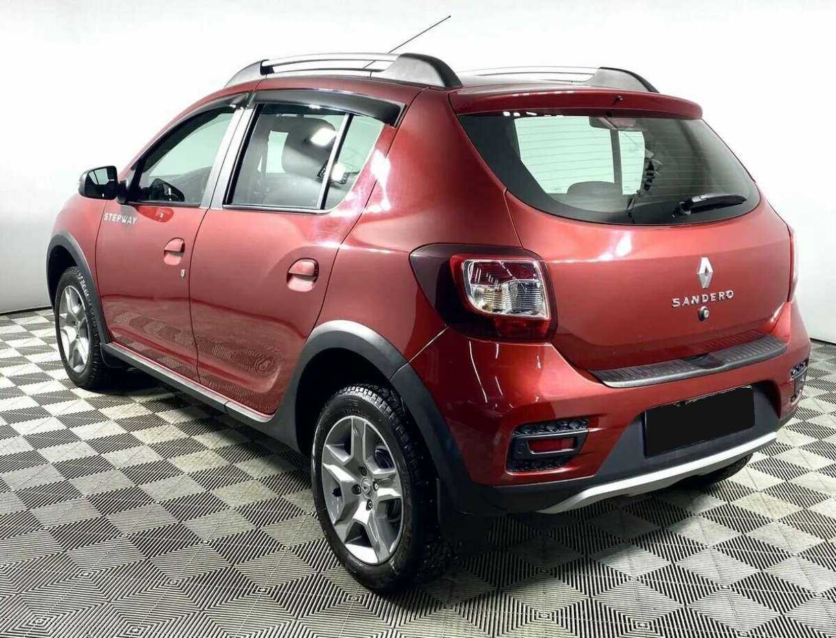 Купить Renault Sandero с пробегом. Фото: #4
