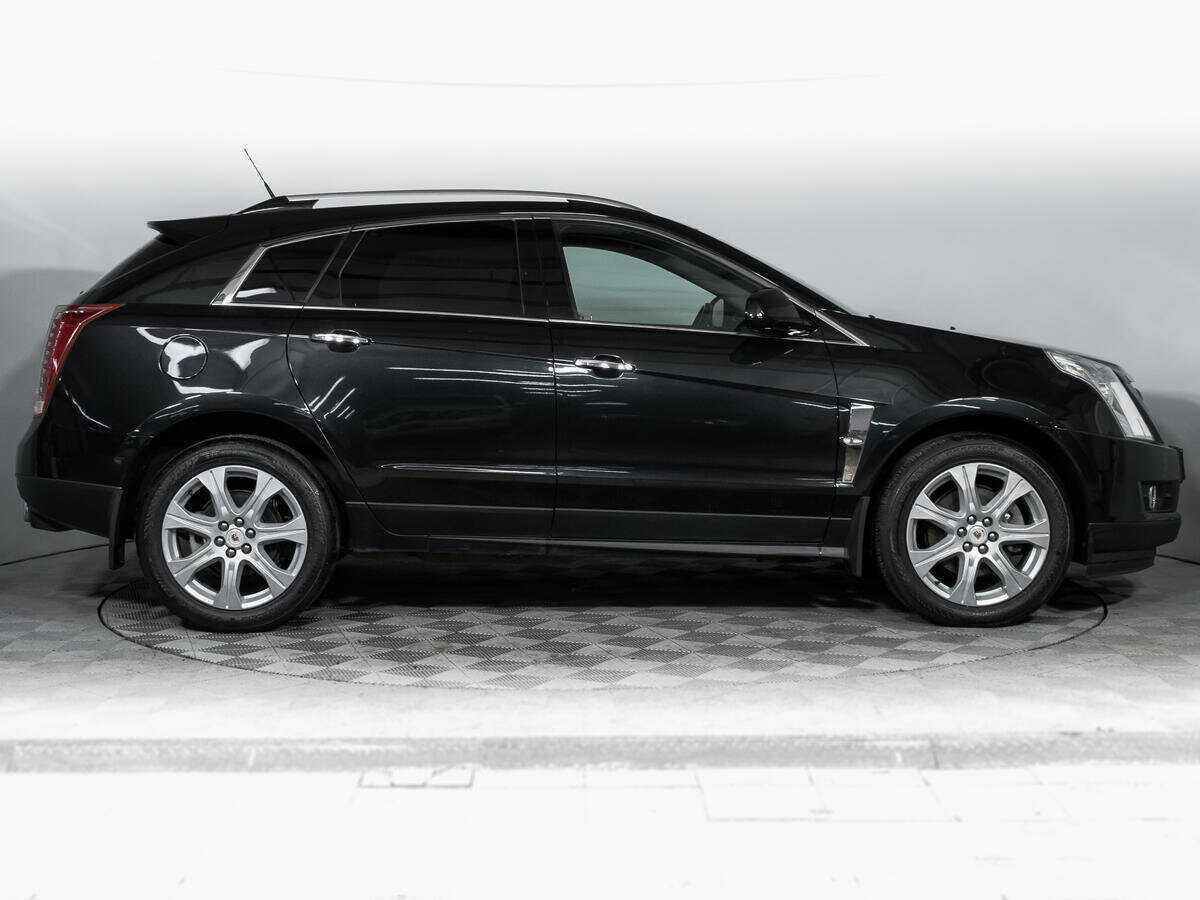Купить Cadillac SRX с пробегом. Фото: #3