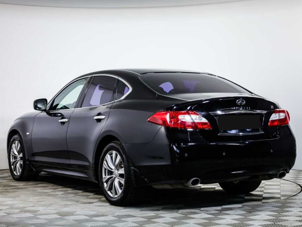 Купить Infiniti M с пробегом. Фото: #5
