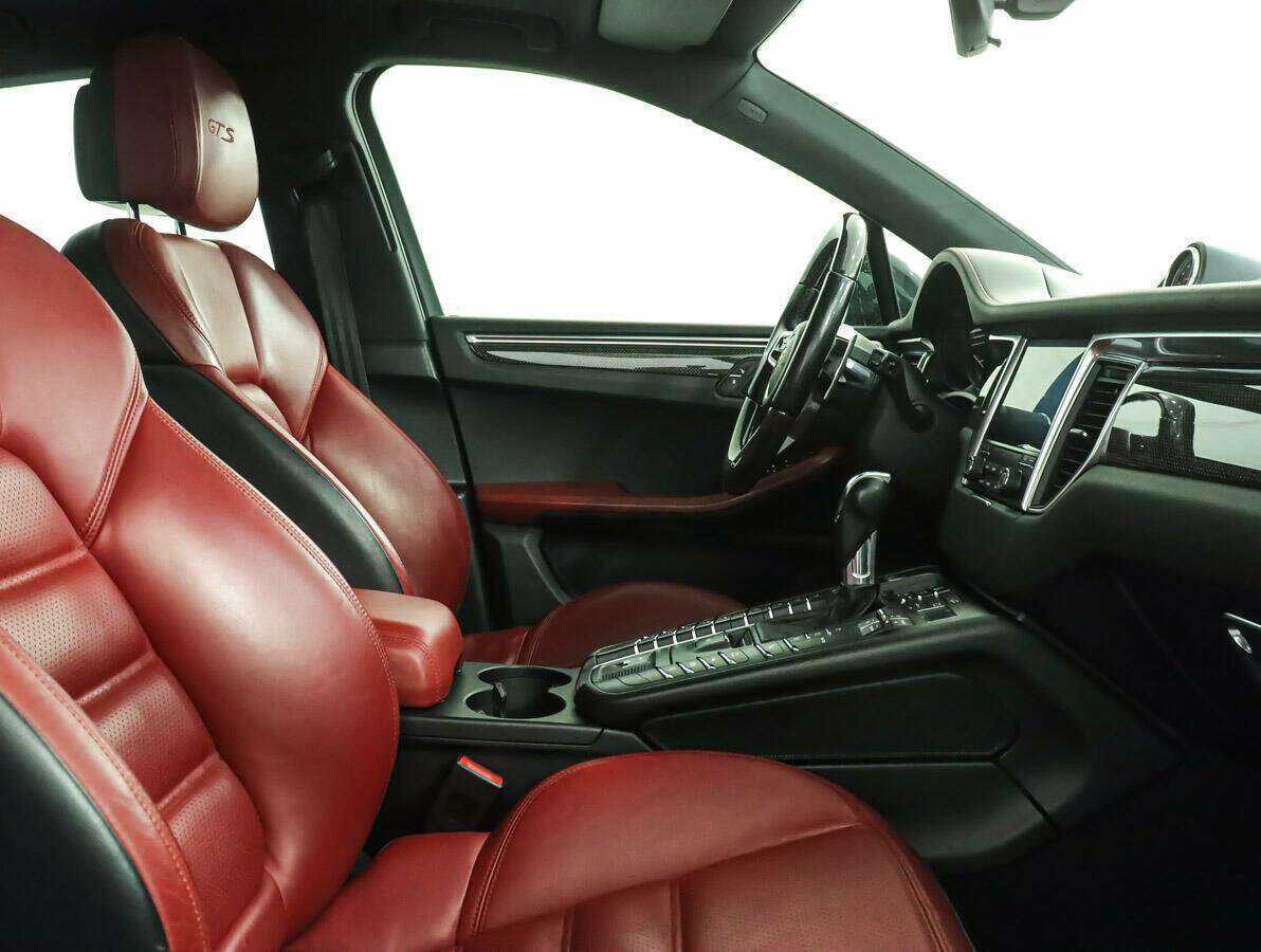 Купить Porsche Macan с пробегом. Фото: #6