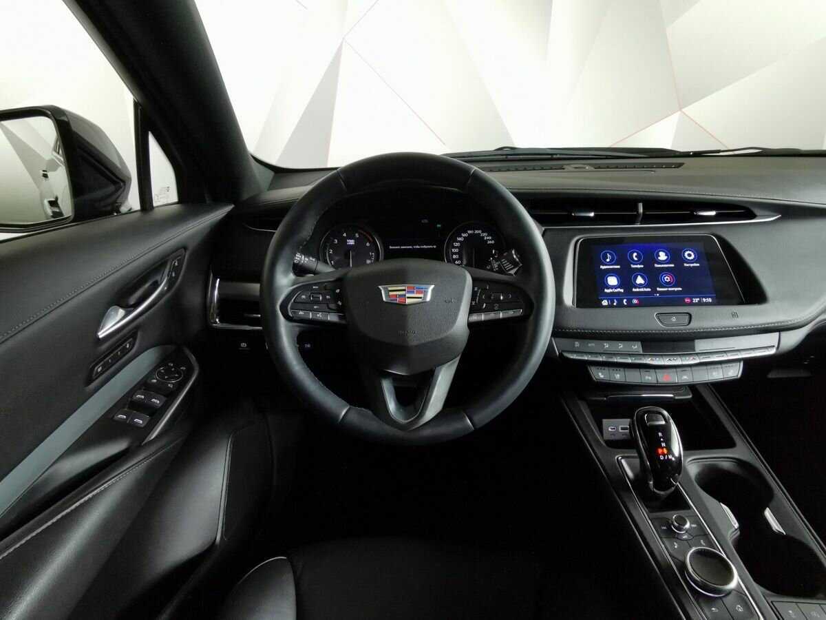 Купить Cadillac XT4 с пробегом. Фото: #14