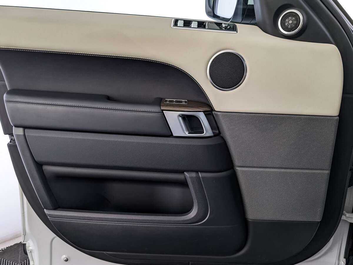 Купить Land Rover Range Rover Sport с пробегом. Фото: #16