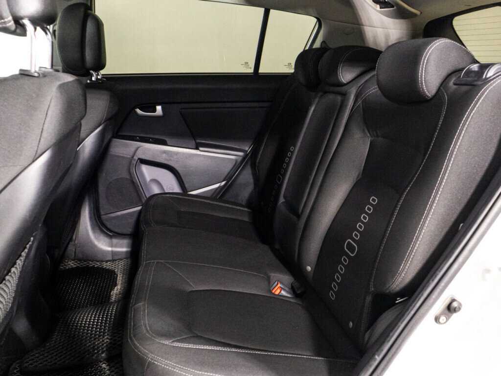 Купить Kia Sportage с пробегом. Фото: #9