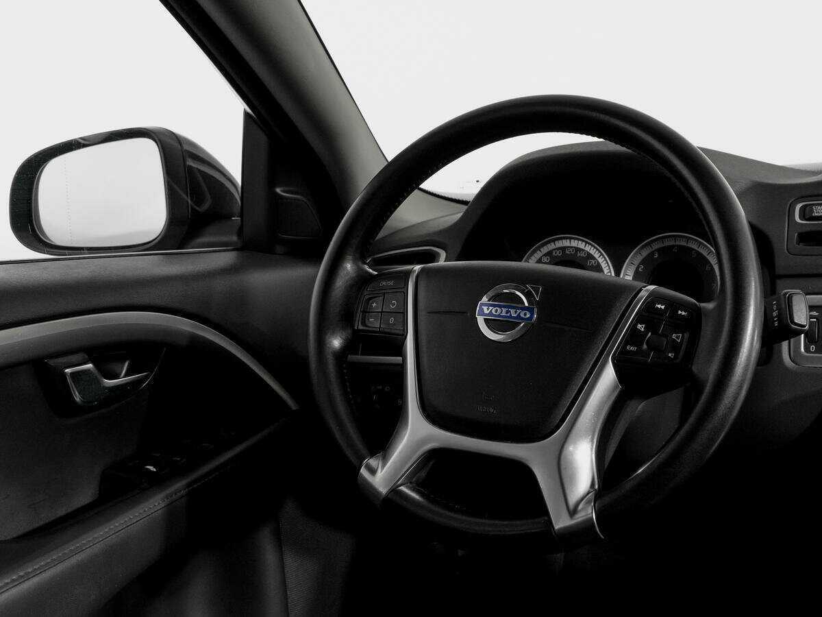 Купить Volvo S80 с пробегом. Фото: #13