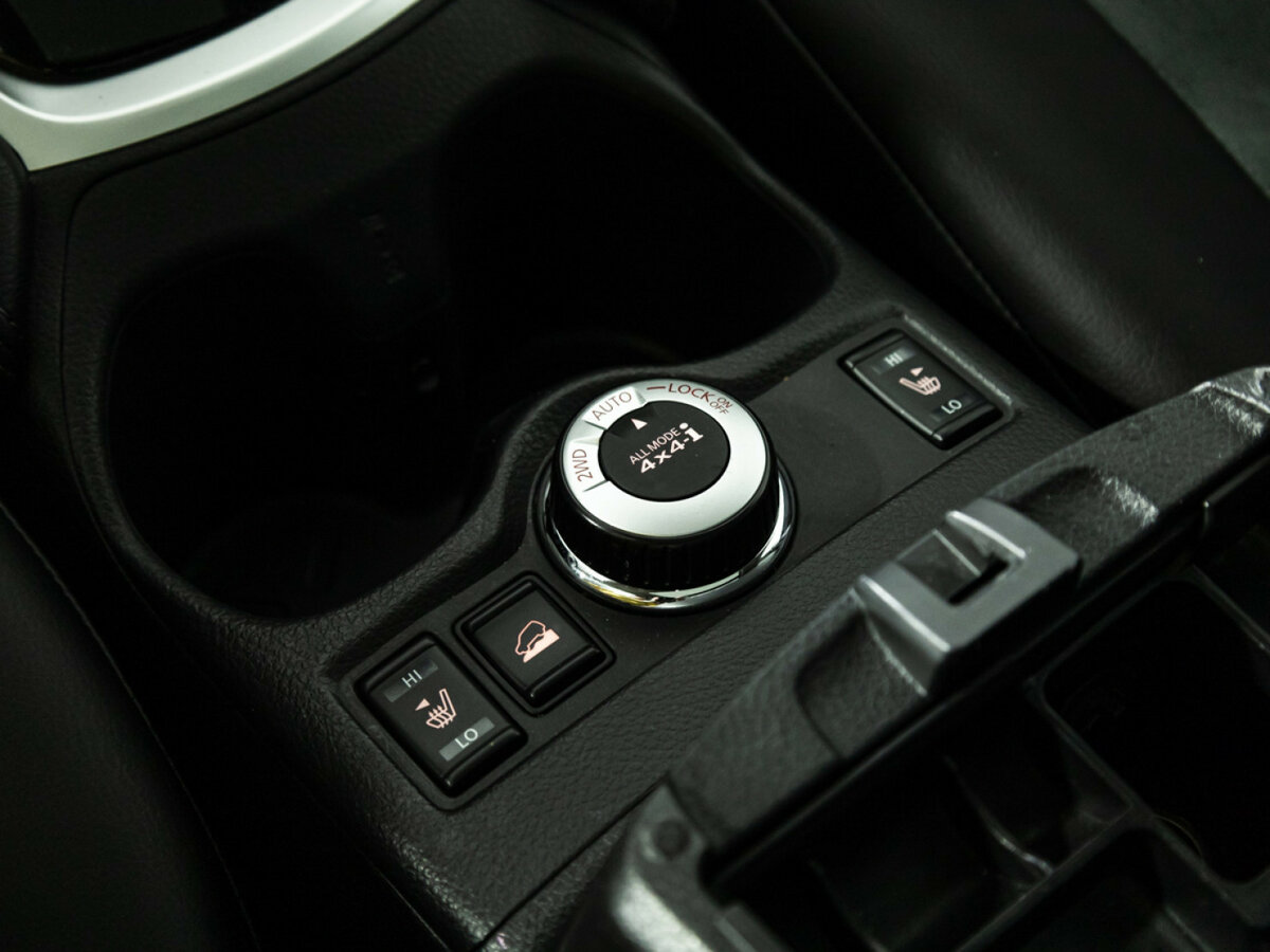 Купить Nissan X-Trail с пробегом. Фото: #18