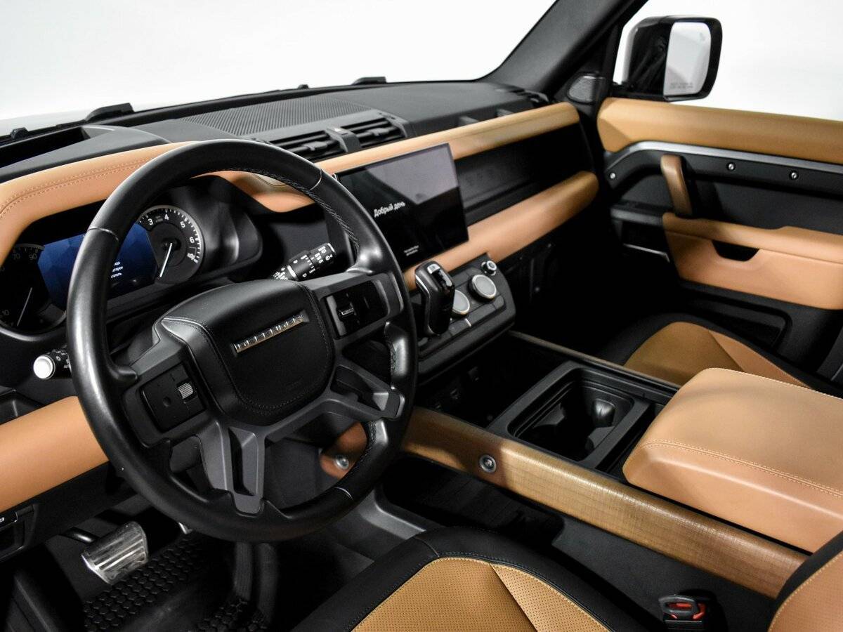 Купить Land Rover Defender с пробегом. Фото: #8