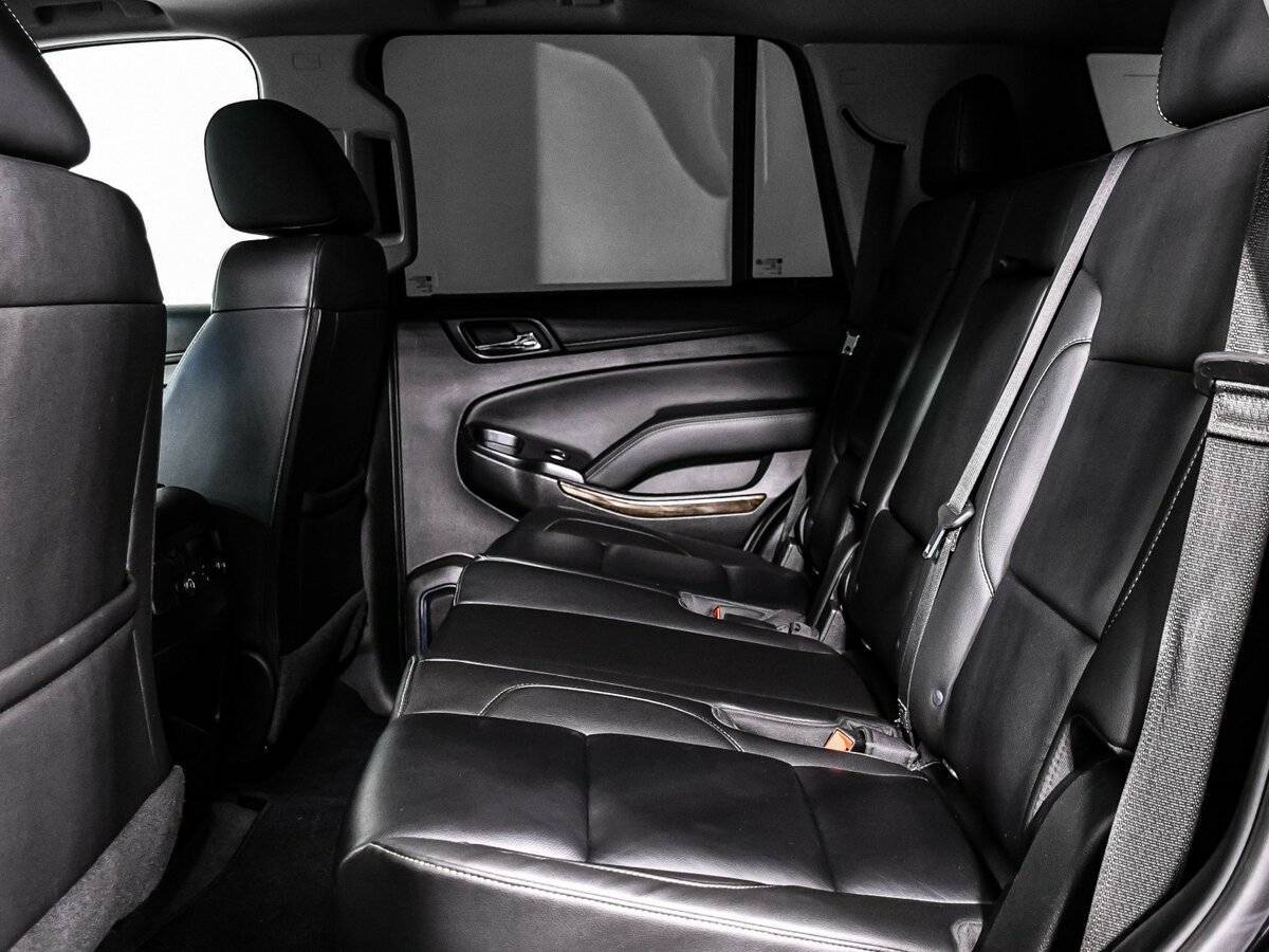 Купить Chevrolet Tahoe с пробегом. Фото: #12