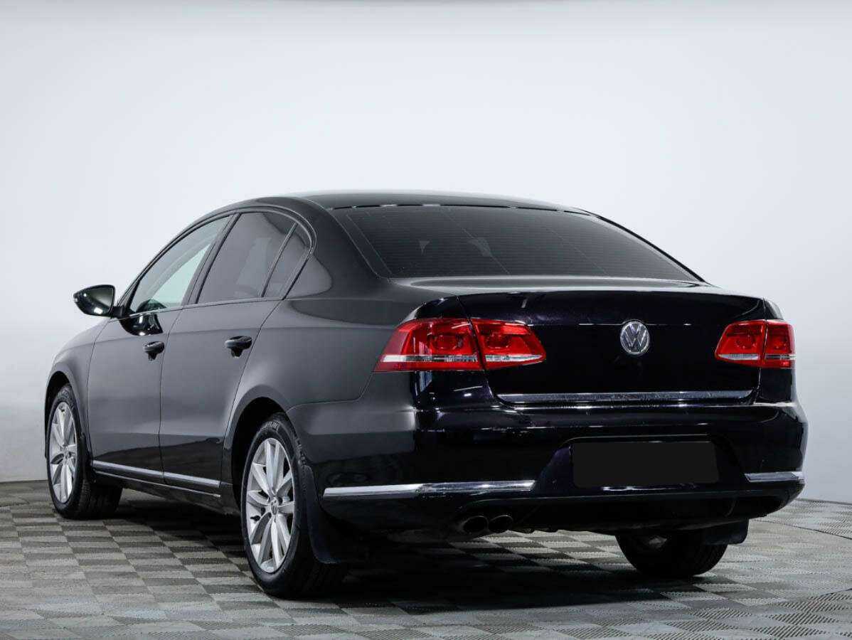 Купить Volkswagen Passat с пробегом. Фото: #5