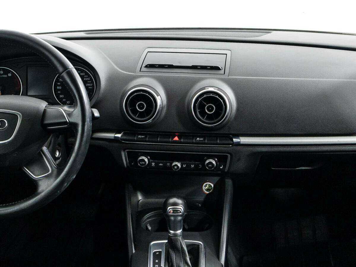 Купить Audi A3 с пробегом. Фото: #13