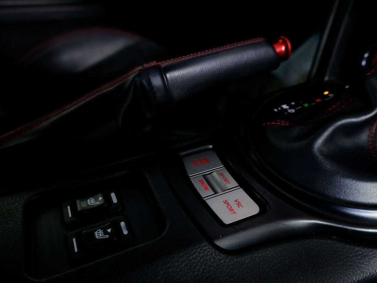 Купить Toyota GT86 с пробегом. Фото: #19