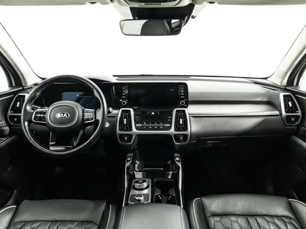 Купить Kia Sorento с пробегом. Фото: #12