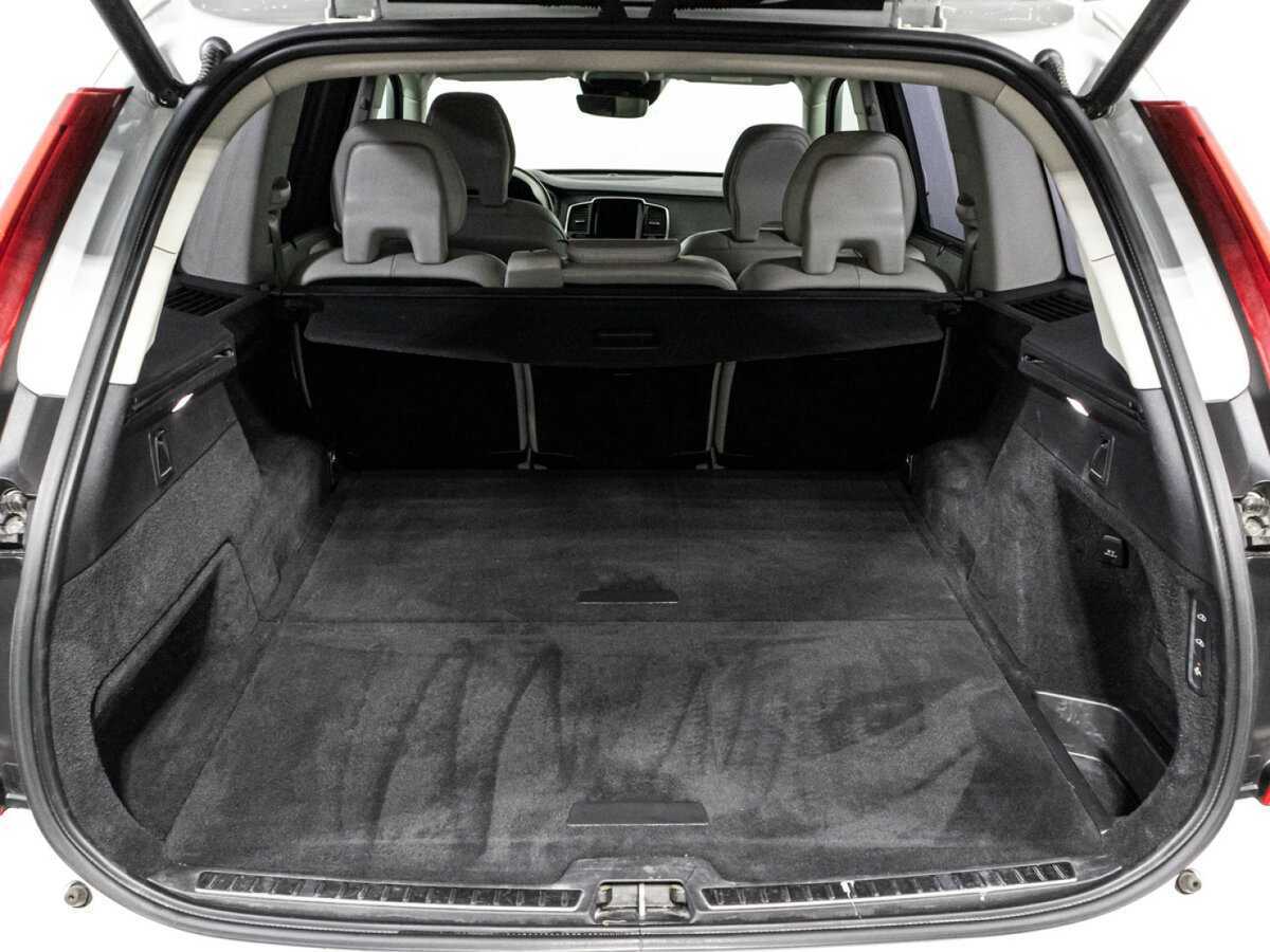 Купить Volvo XC90 с пробегом. Фото: #14