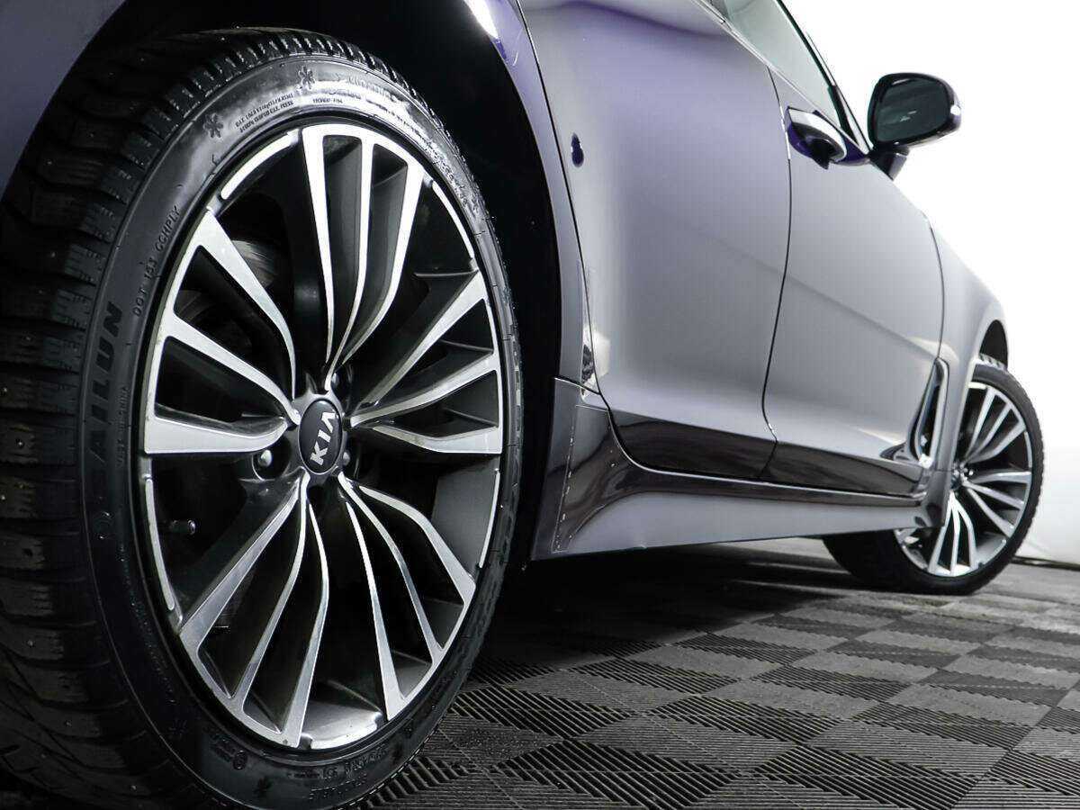 Купить Kia Stinger с пробегом. Фото: #22
