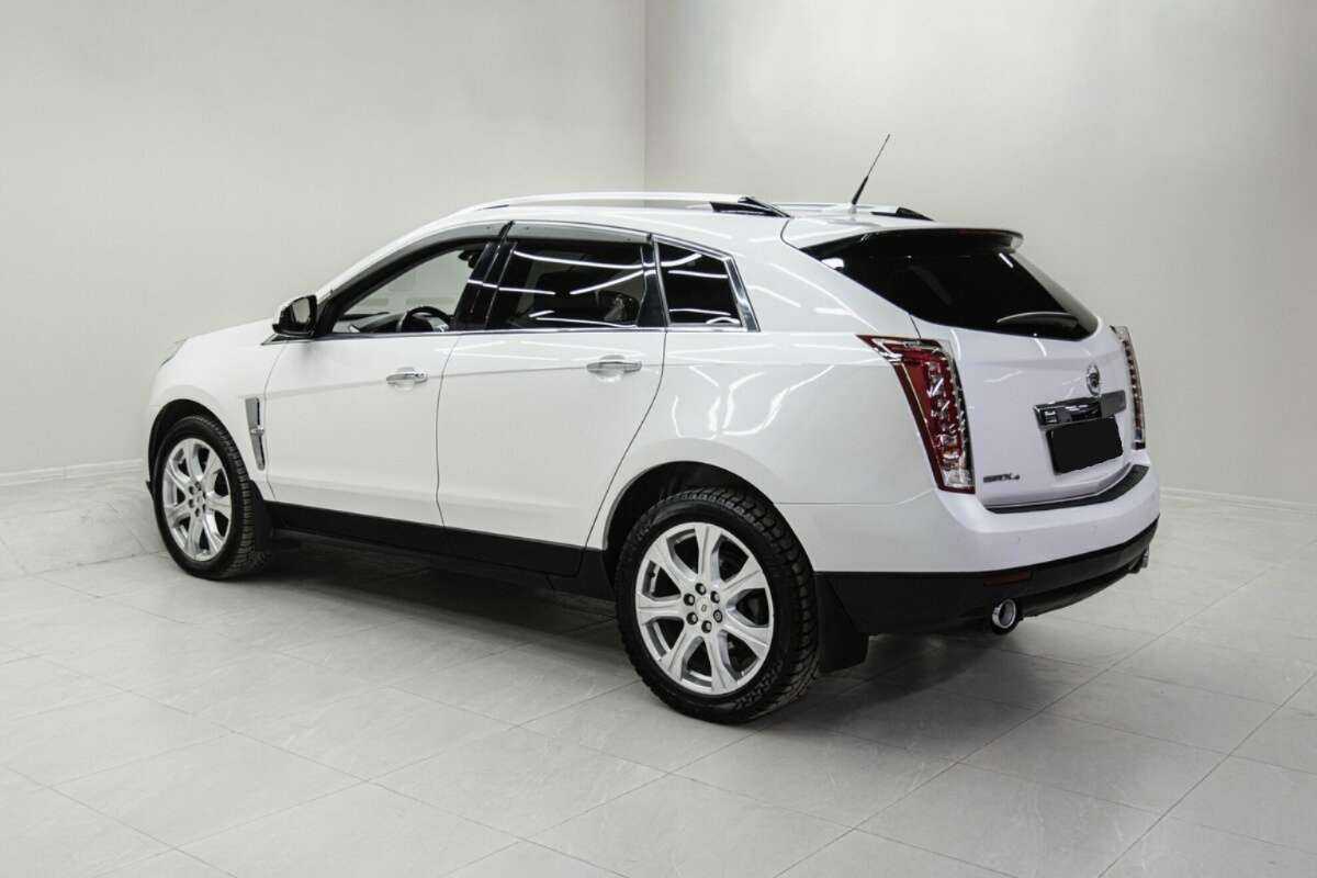 Купить Cadillac SRX с пробегом. Фото: #5