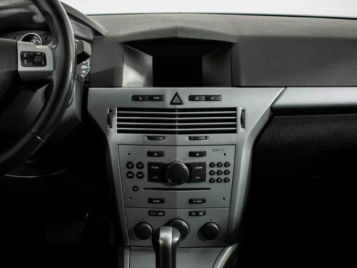 Купить Opel Astra с пробегом. Фото: #10