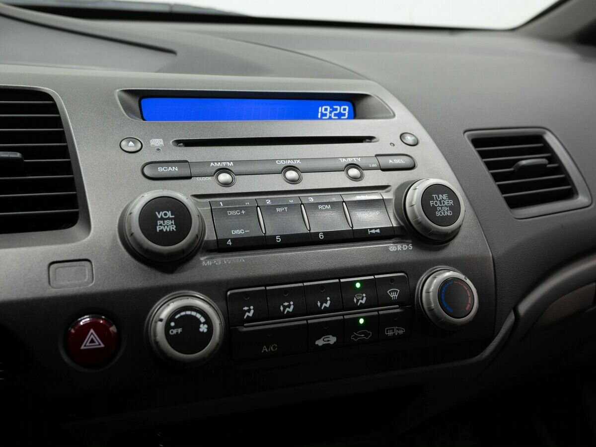 Купить Honda Civic с пробегом. Фото: #17