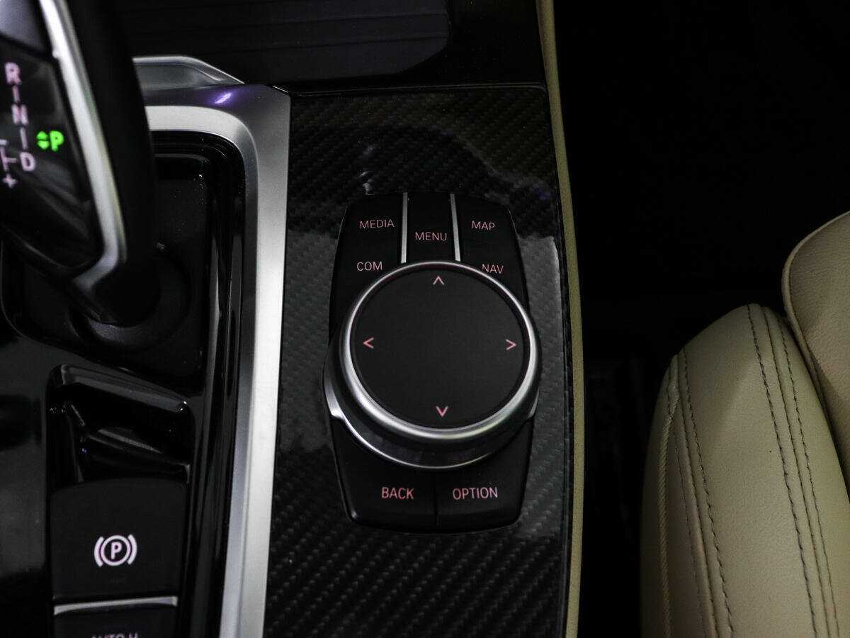 Купить BMW X3 с пробегом. Фото: #16