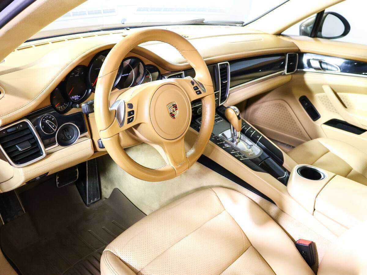 Купить Porsche Panamera с пробегом. Фото: #11