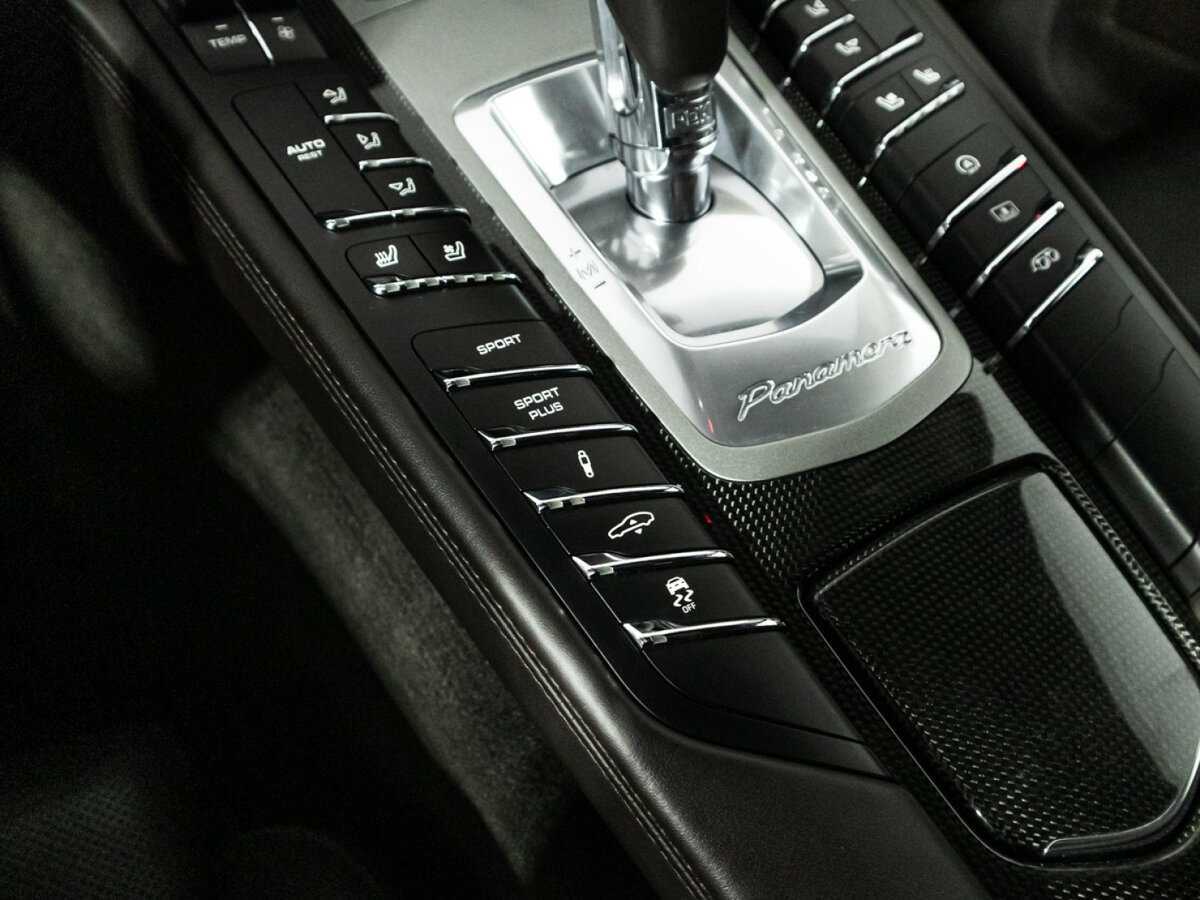 Купить Porsche Panamera с пробегом. Фото: #18