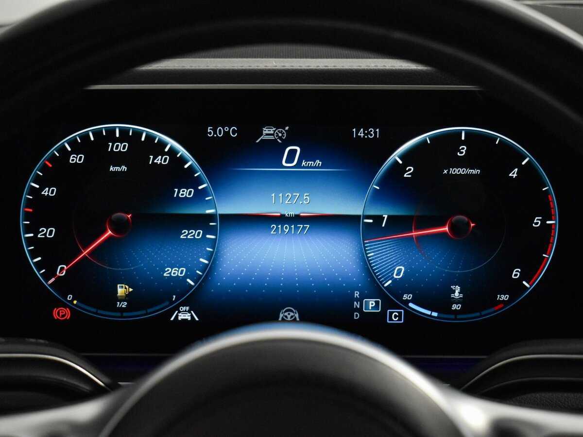Купить Mercedes-Benz GLS с пробегом. Фото: #33