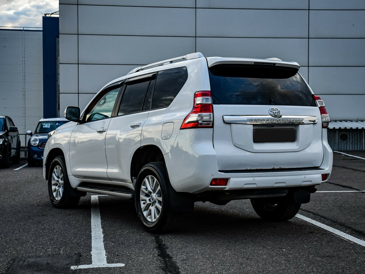 Купить Toyota Land Cruiser Prado с пробегом. Фото: #6