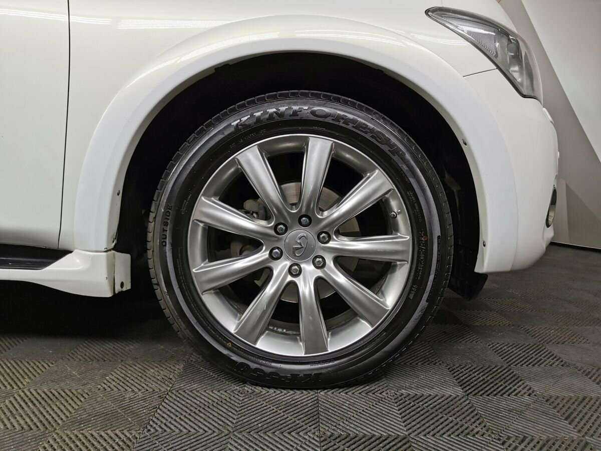 Купить Infiniti QX56 с пробегом. Фото: #14