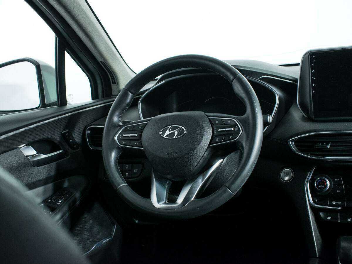 Купить Hyundai Santa Fe с пробегом. Фото: #13