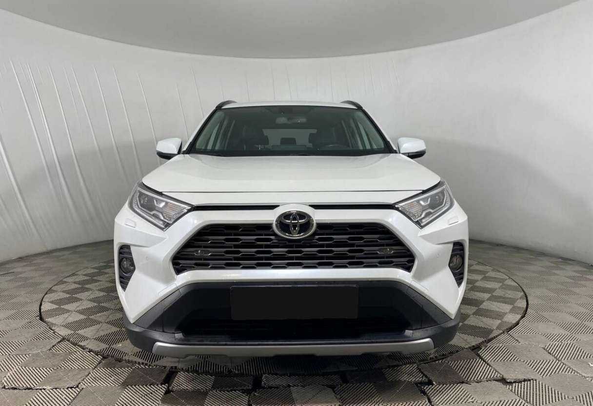 Купить Toyota RAV4 с пробегом. Фото: #1
