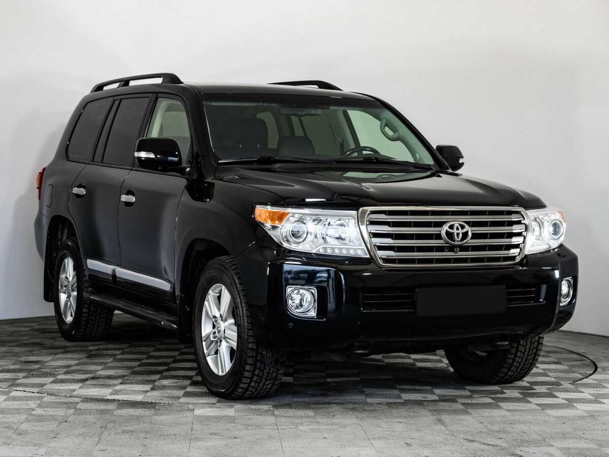 Купить Toyota Land Cruiser с пробегом. Фото: #2