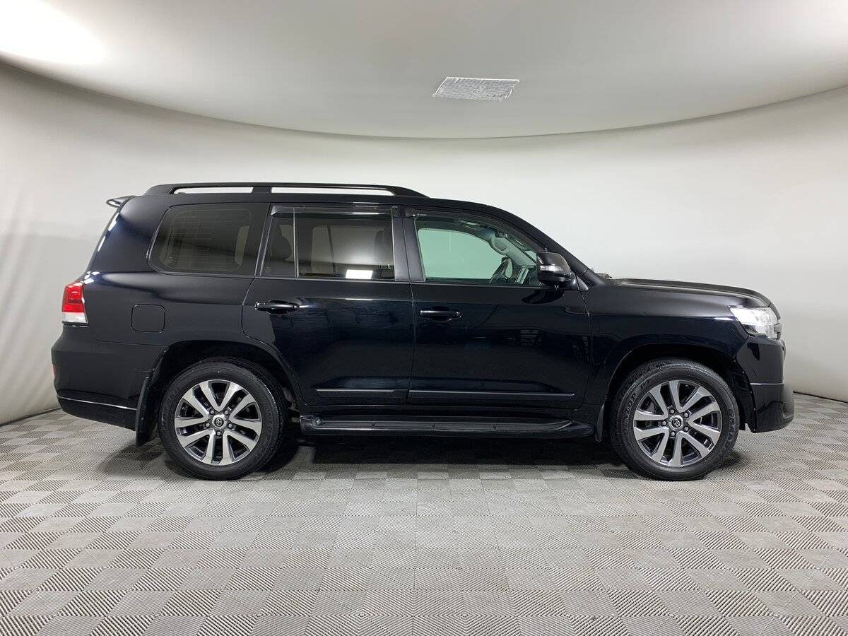 Купить Toyota Land Cruiser с пробегом. Фото: #3