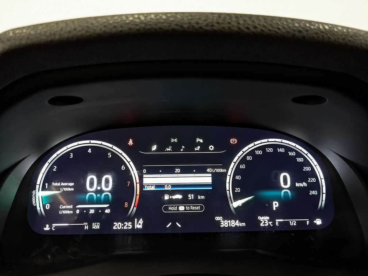 Купить Toyota Camry с пробегом. Фото: #15