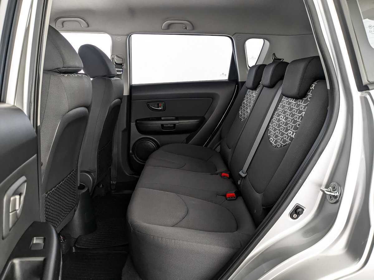 Купить Kia Soul с пробегом. Фото: #9