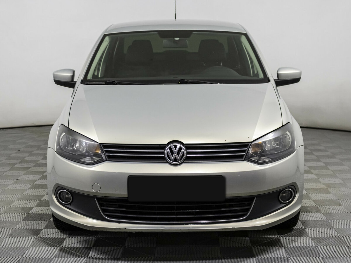 Купить Volkswagen Polo с пробегом. Фото: #1