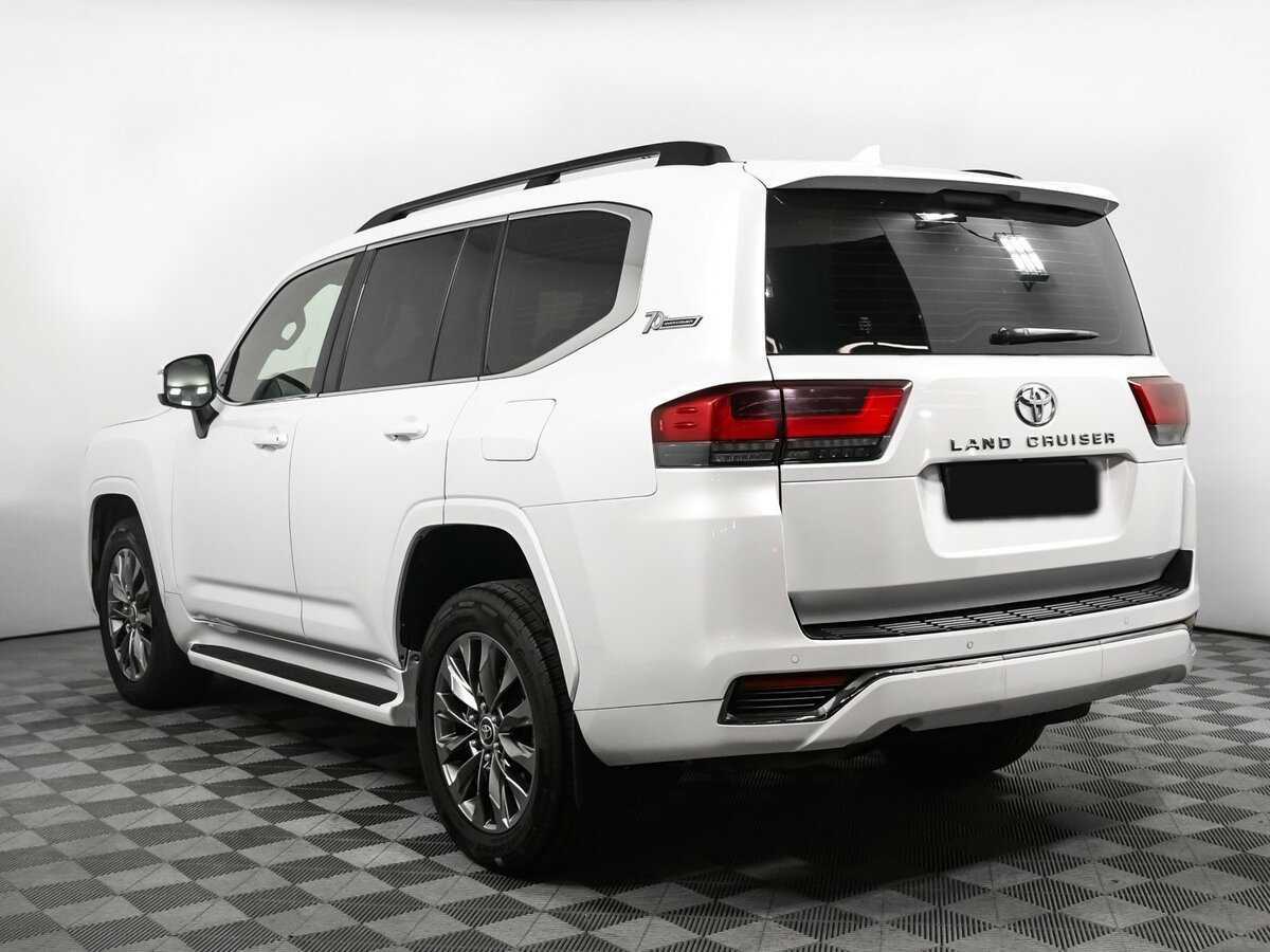 Купить Toyota Land Cruiser с пробегом. Фото: #6
