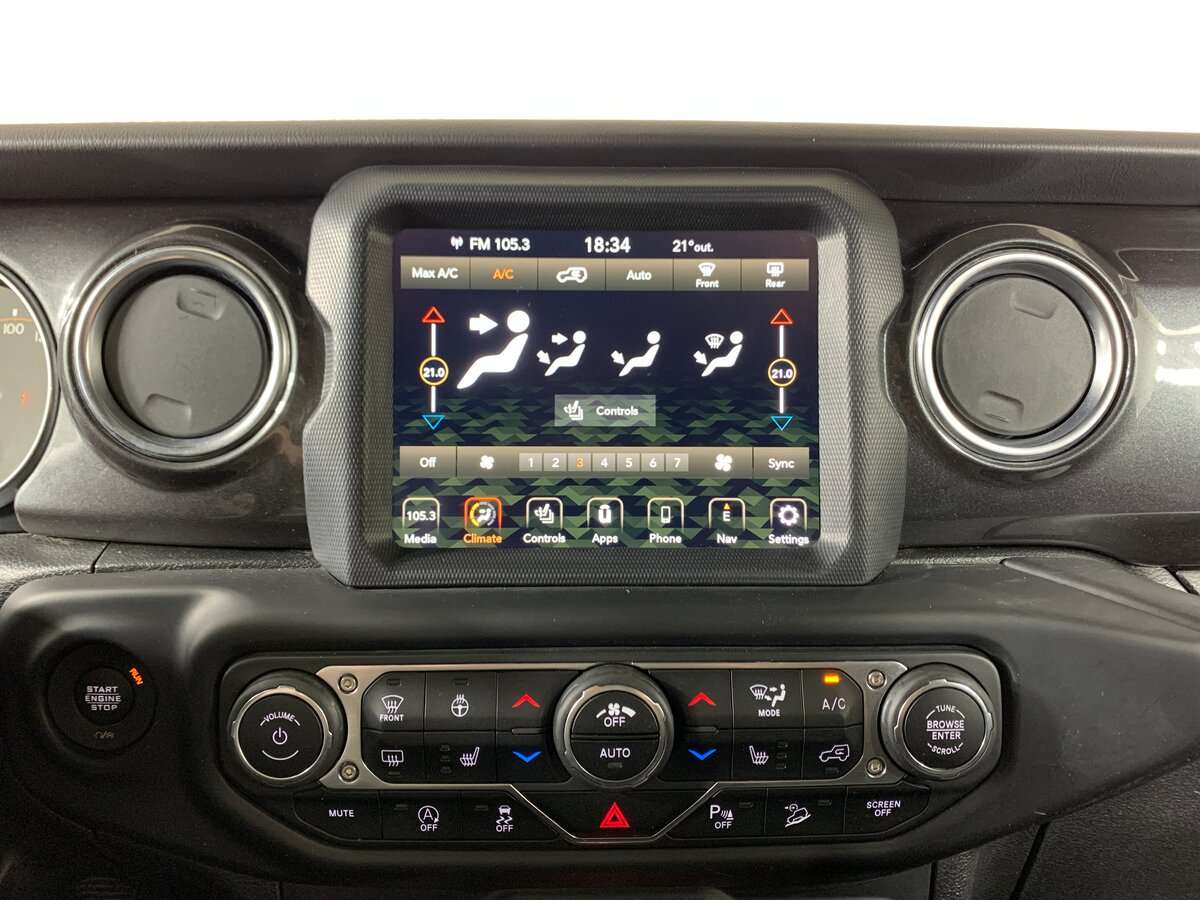 Купить Jeep Wrangler с пробегом. Фото: #15