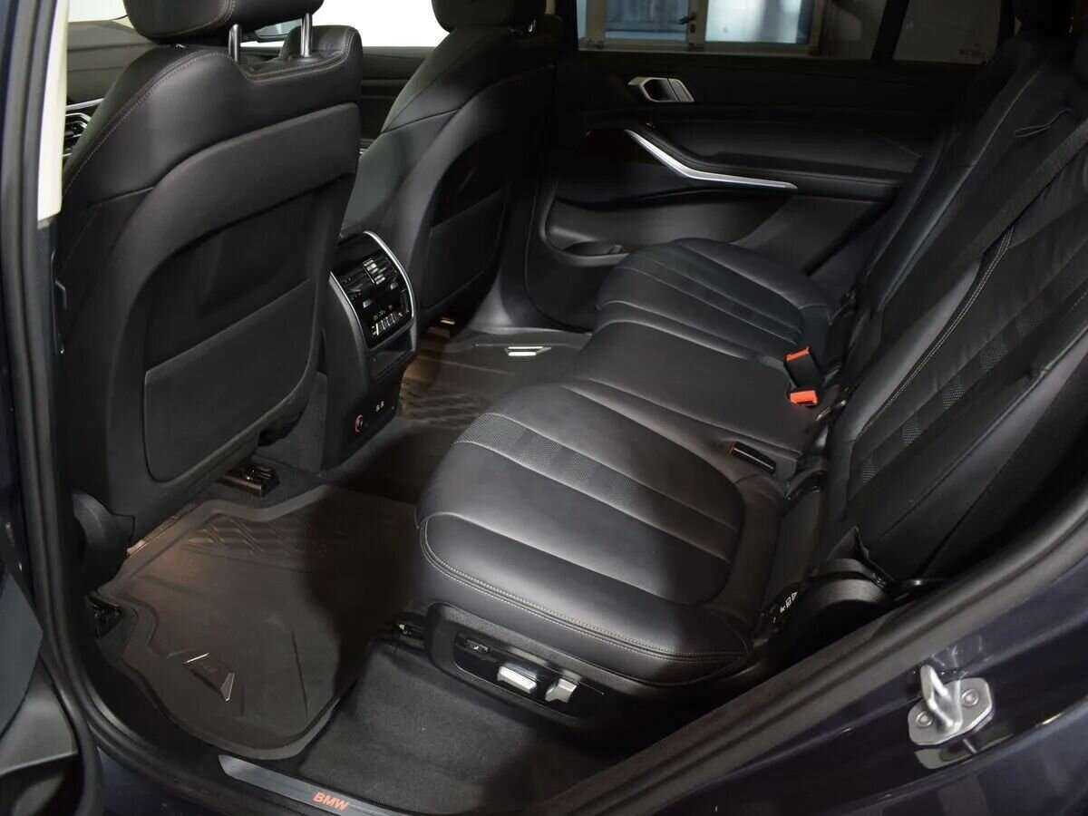 Купить BMW X7 с пробегом. Фото: #7