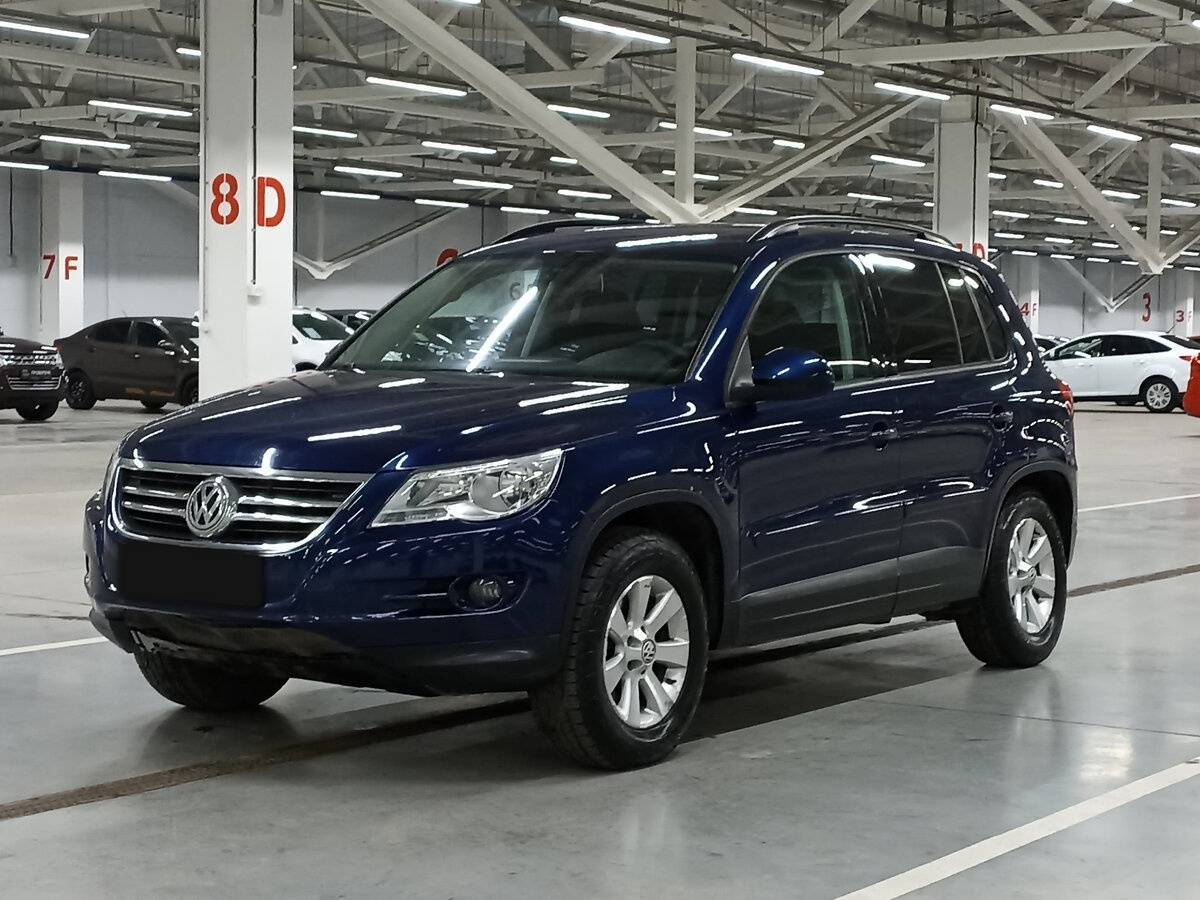 Купить Volkswagen Tiguan с пробегом. Посмотреть фото