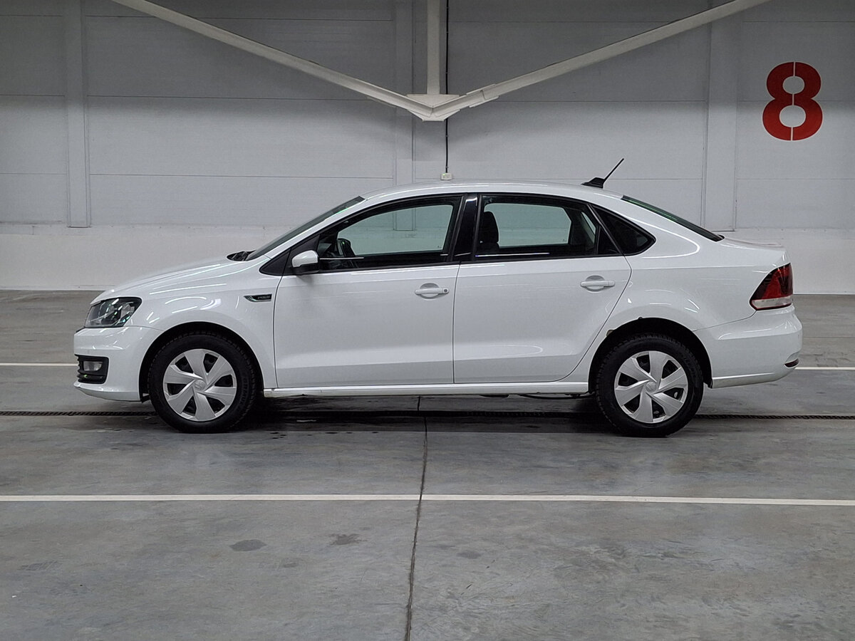 Купить Volkswagen Polo с пробегом. Фото: #7