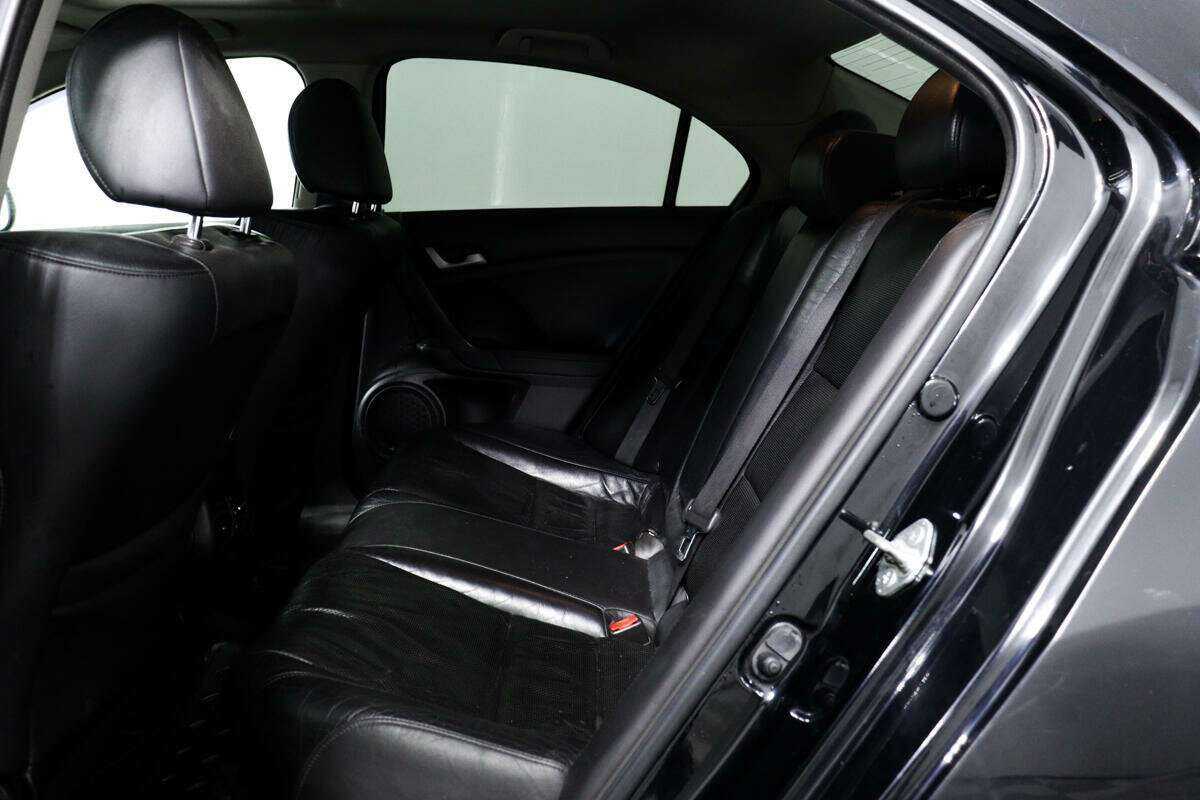 Купить Honda Accord с пробегом. Фото: #11