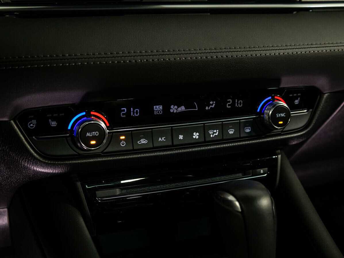 Купить Mazda 6 с пробегом. Фото: #22