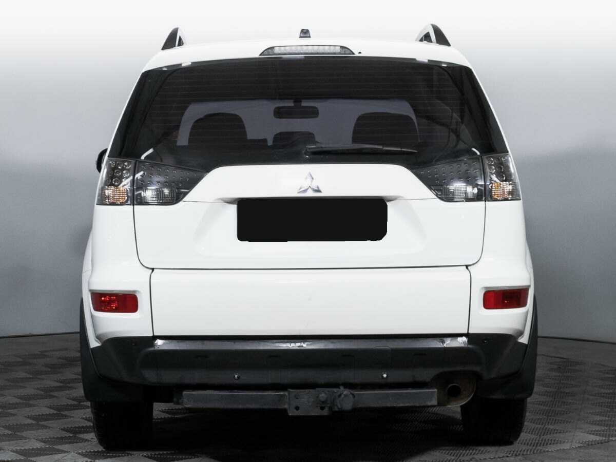 Купить Mitsubishi Outlander с пробегом. Фото: #5