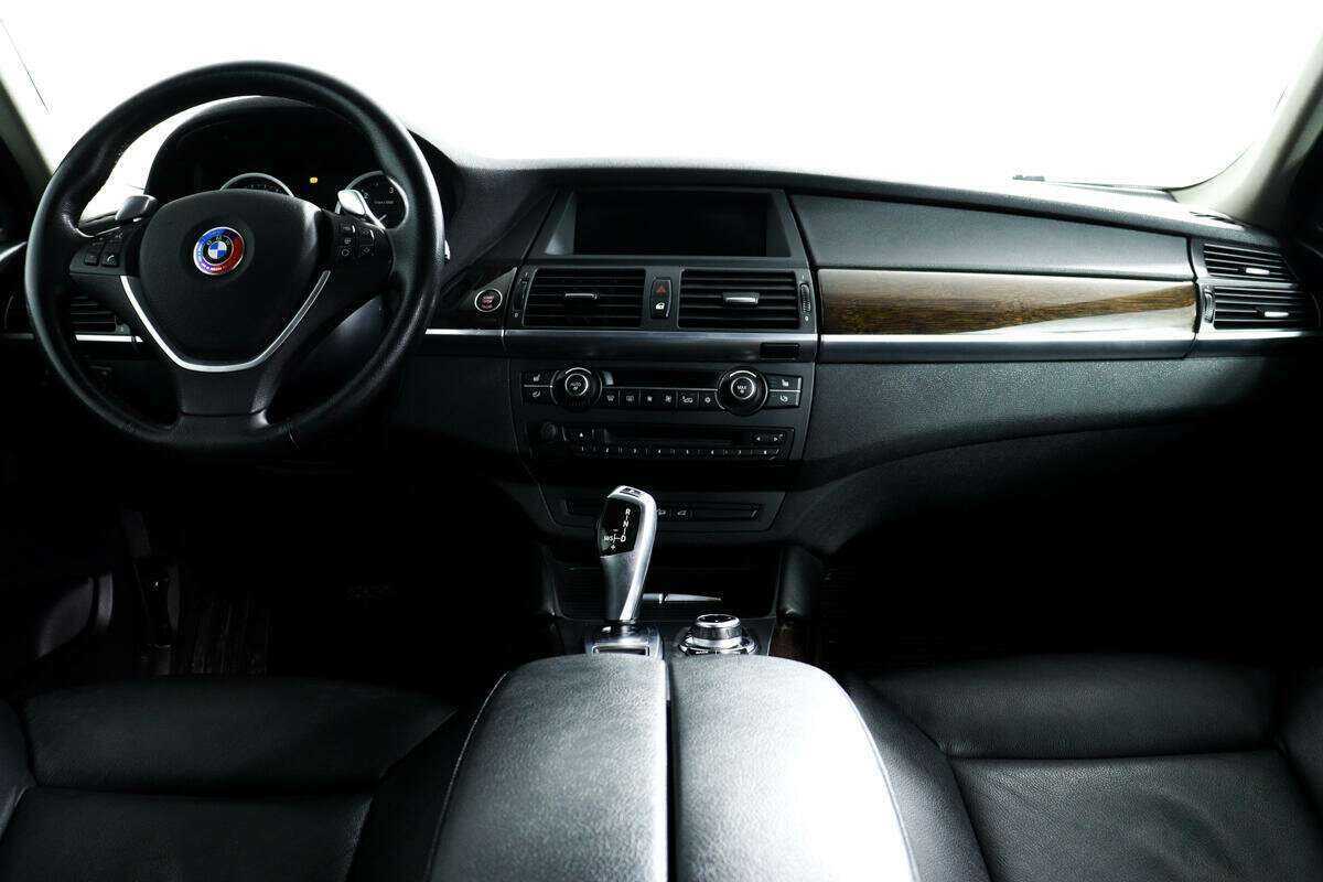 Купить BMW X6 с пробегом. Фото: #10