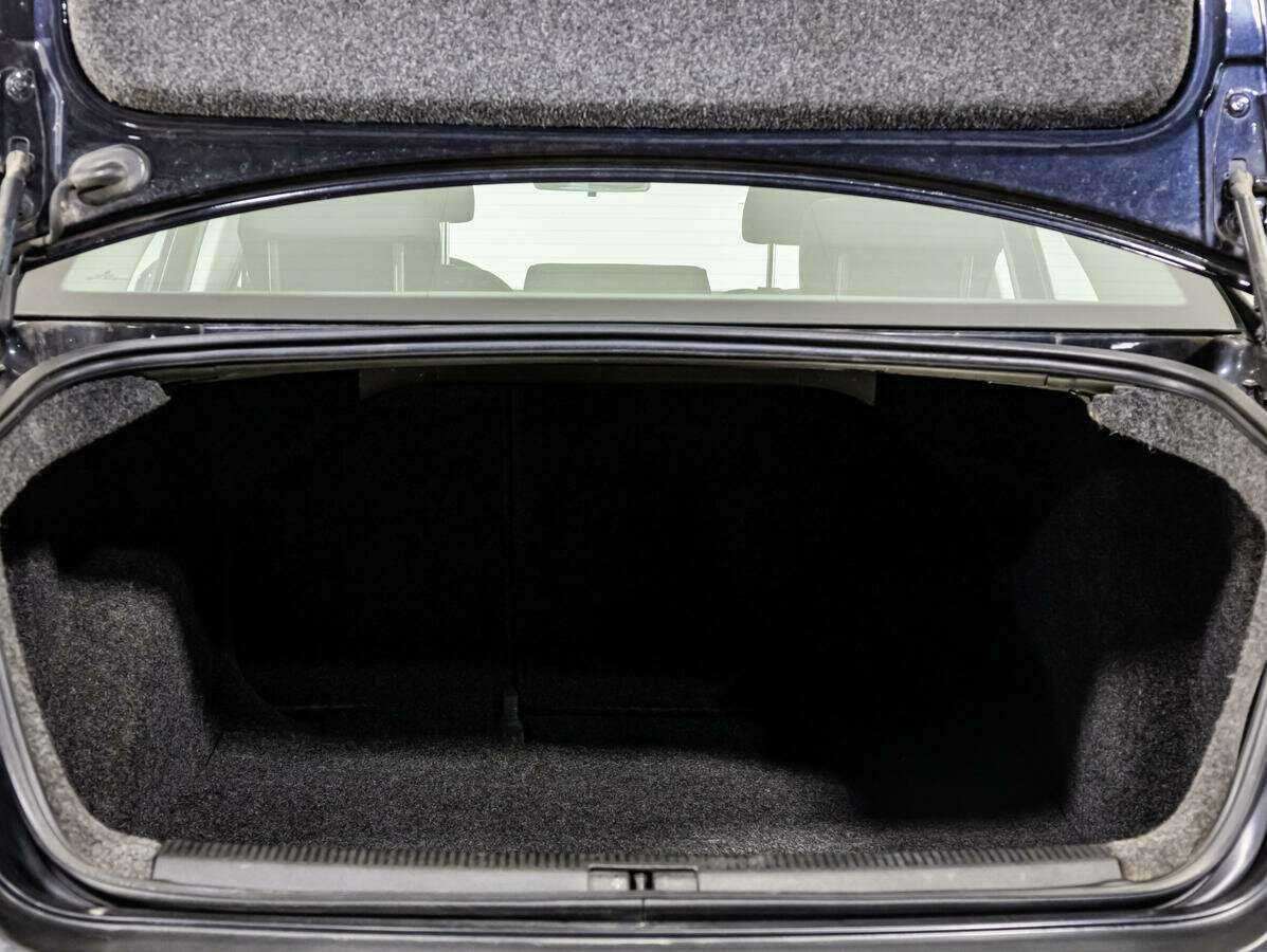 Купить Volkswagen Jetta с пробегом. Фото: #16