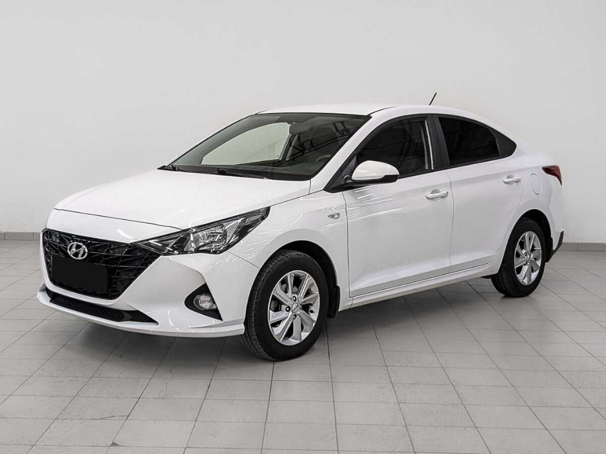Купить Hyundai Solaris с пробегом. Фото: #0
